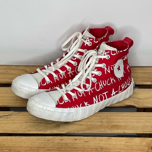 Converse Red High Tops Not a Chuck sneaker M9 W11 - Picture 1 of 11